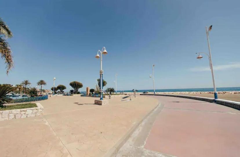 マラガLa Playa De El Paloアパートメント エクステリア 写真